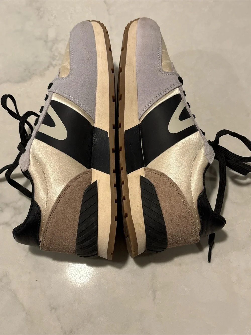 TRETORN Women's Size 9 US Loyola | Beige & Silver Suede Leather Sneakers Shoes